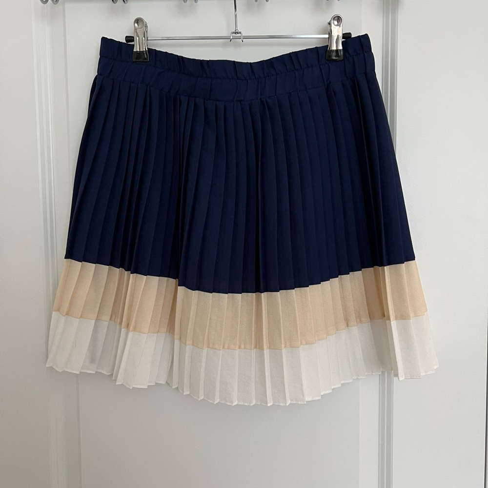 Anna Be High Rise Pleated Skirt